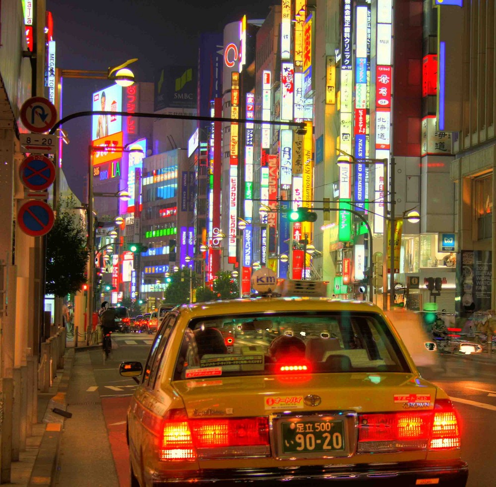 Taxi in Shinjuku