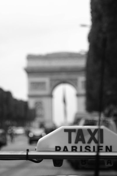 Taxi Parisien - Parigi 07