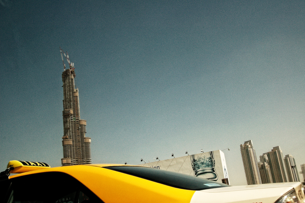 taxi to Dubai