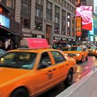 Taxis am Time Square in New York