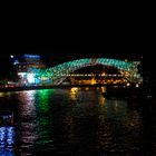 Tbilisi Friedensbrücke bei Nacht