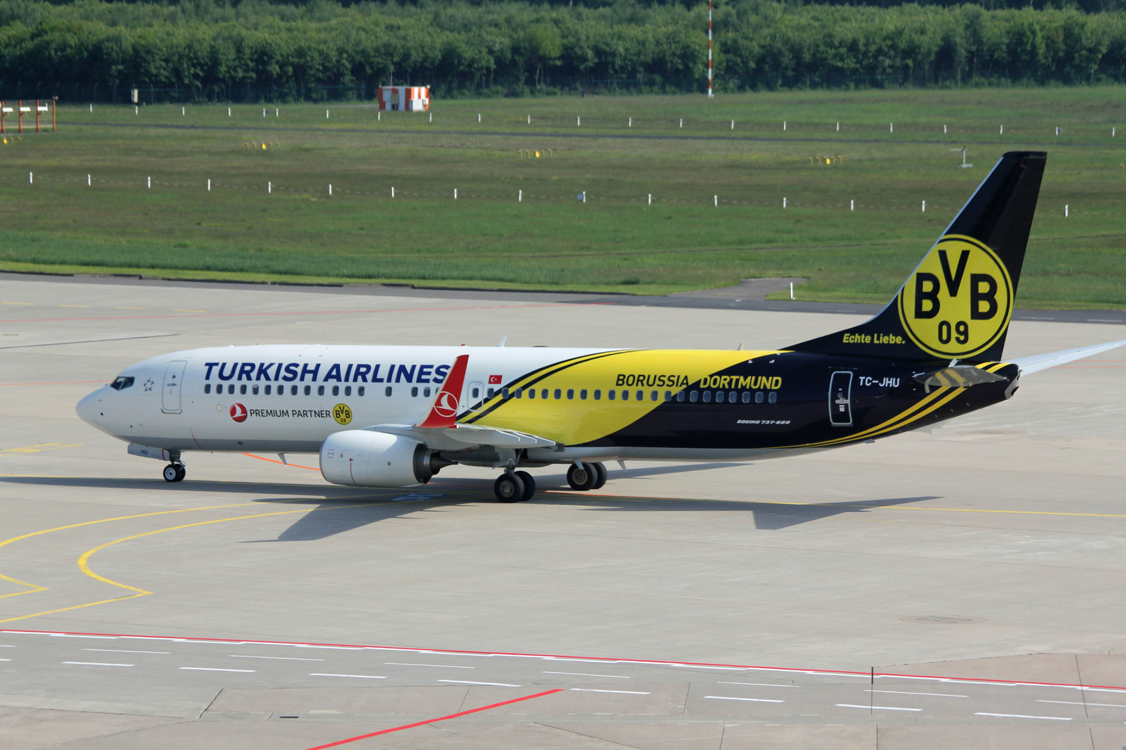 TC-JHU Boeing 737-8F2 TK BVB cs