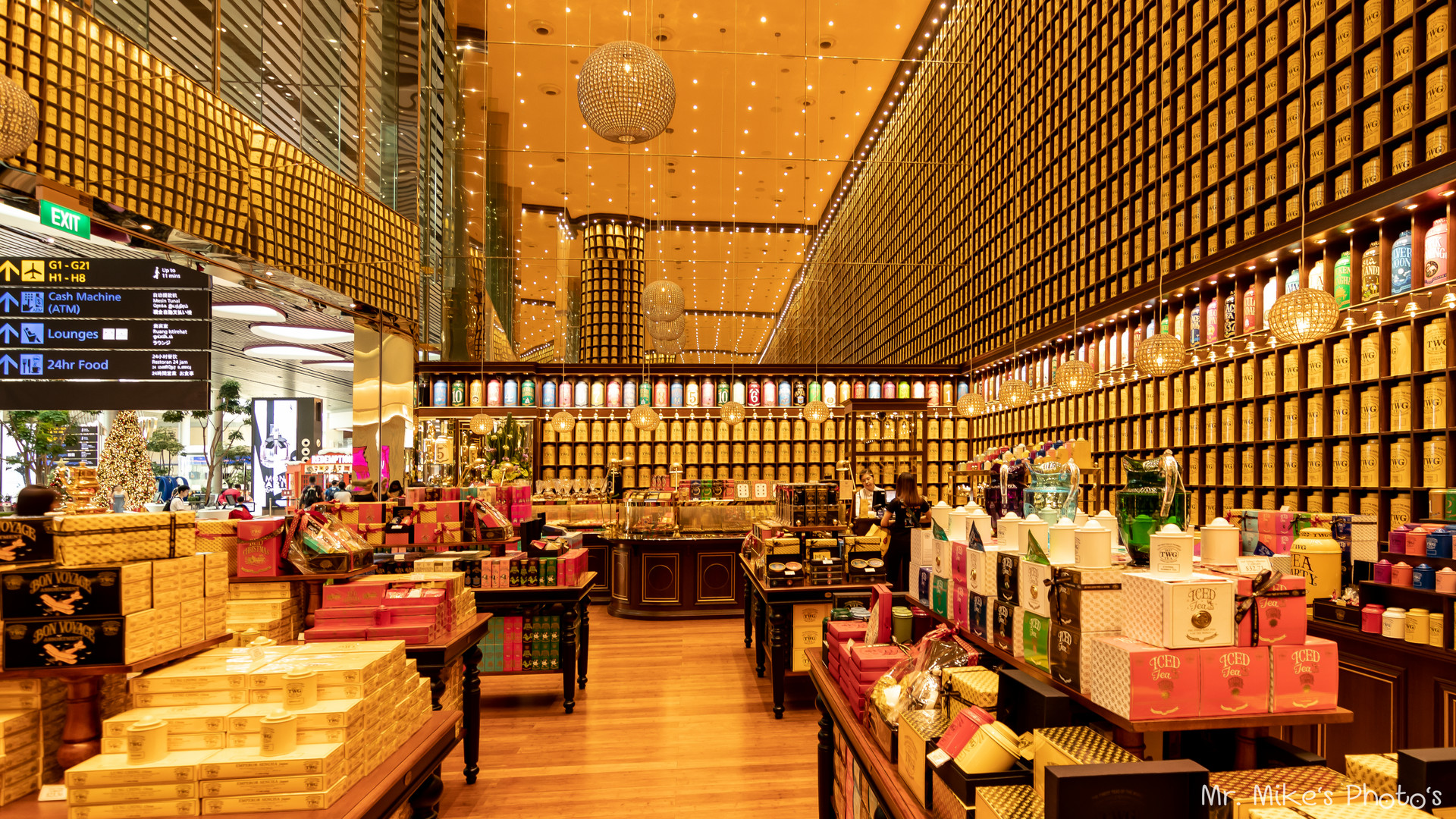 Tea Shop inside Changi Airport Terminal 3