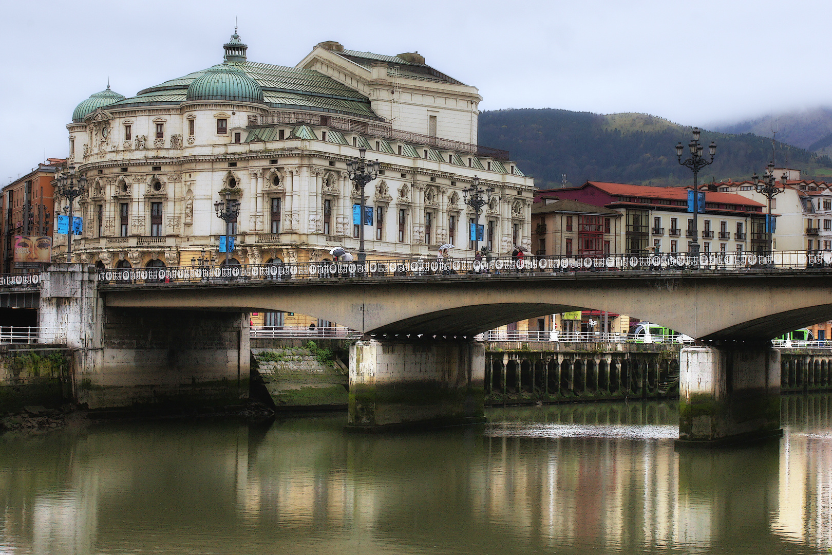 TEATRO ARRIAGA.  (BILBAO). Dedicada a MONTSE TRILLA & MIQ.