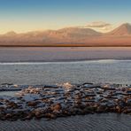 Tebenquiche: Lagune mitten im Salzsee von Atacama