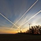 Technik am Himmel und auf der Erde