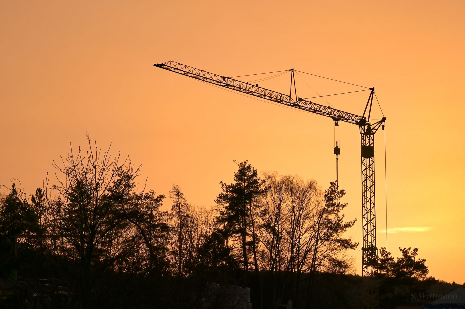 Technik im Abendlicht