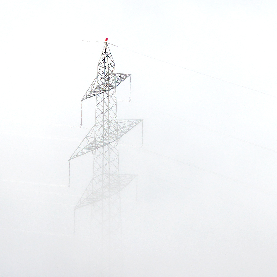 Technik im Nebel