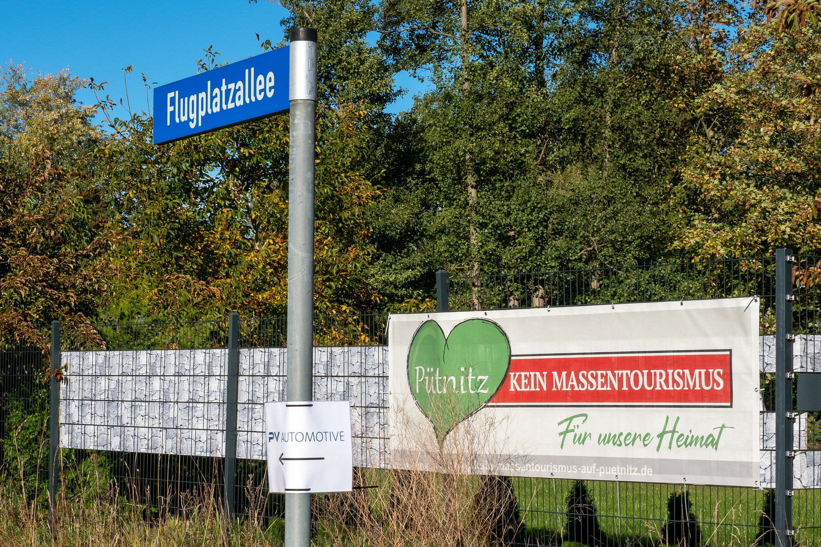 Technik-Museum Pütnitz zeigt Fahrzeuge des Ostens