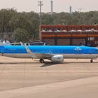 TEGEL TOWER KLM 1824 REQUEST TAXI CLEARANCE !