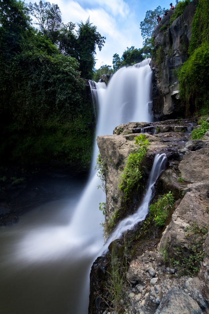 Tegenungan Waterfall