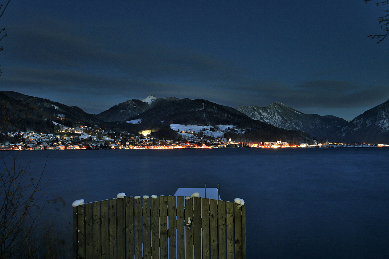 Tegernsee bei Nacht