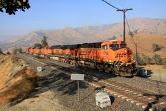 Tehachapi Loop, Kalifornien mit BNSF Lockomotiven