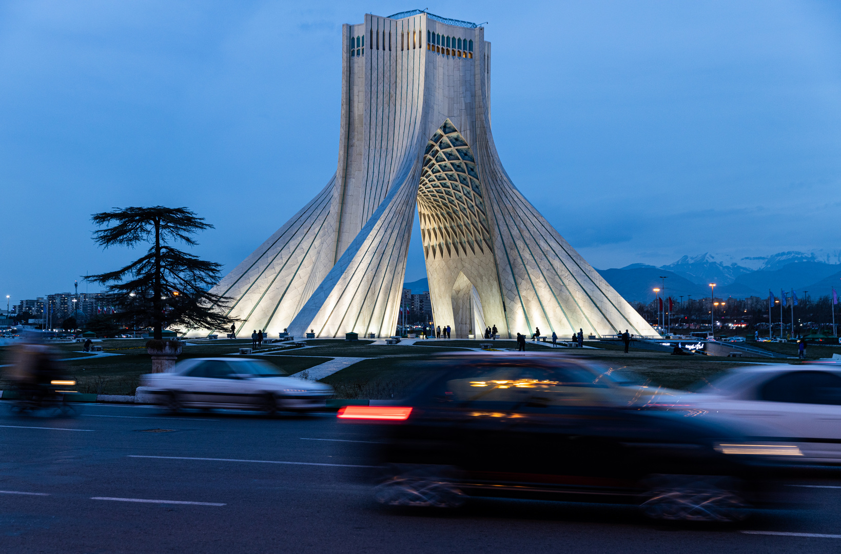 Teheran-Azadi-Tower