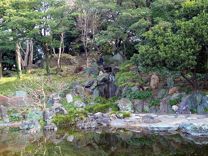 Teich im Kaiserlichen Garten // Tokyo