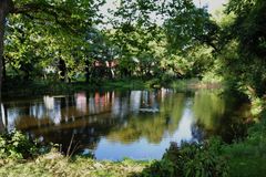 Teich im Schloßpark Güldengossa