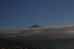 Teide in Wolken