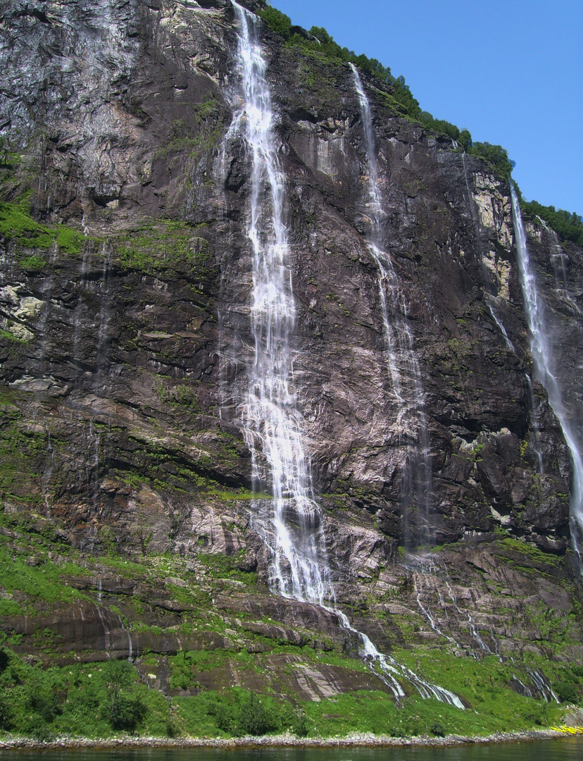 Teil der 7 Schwestern im Geiranger Fjord