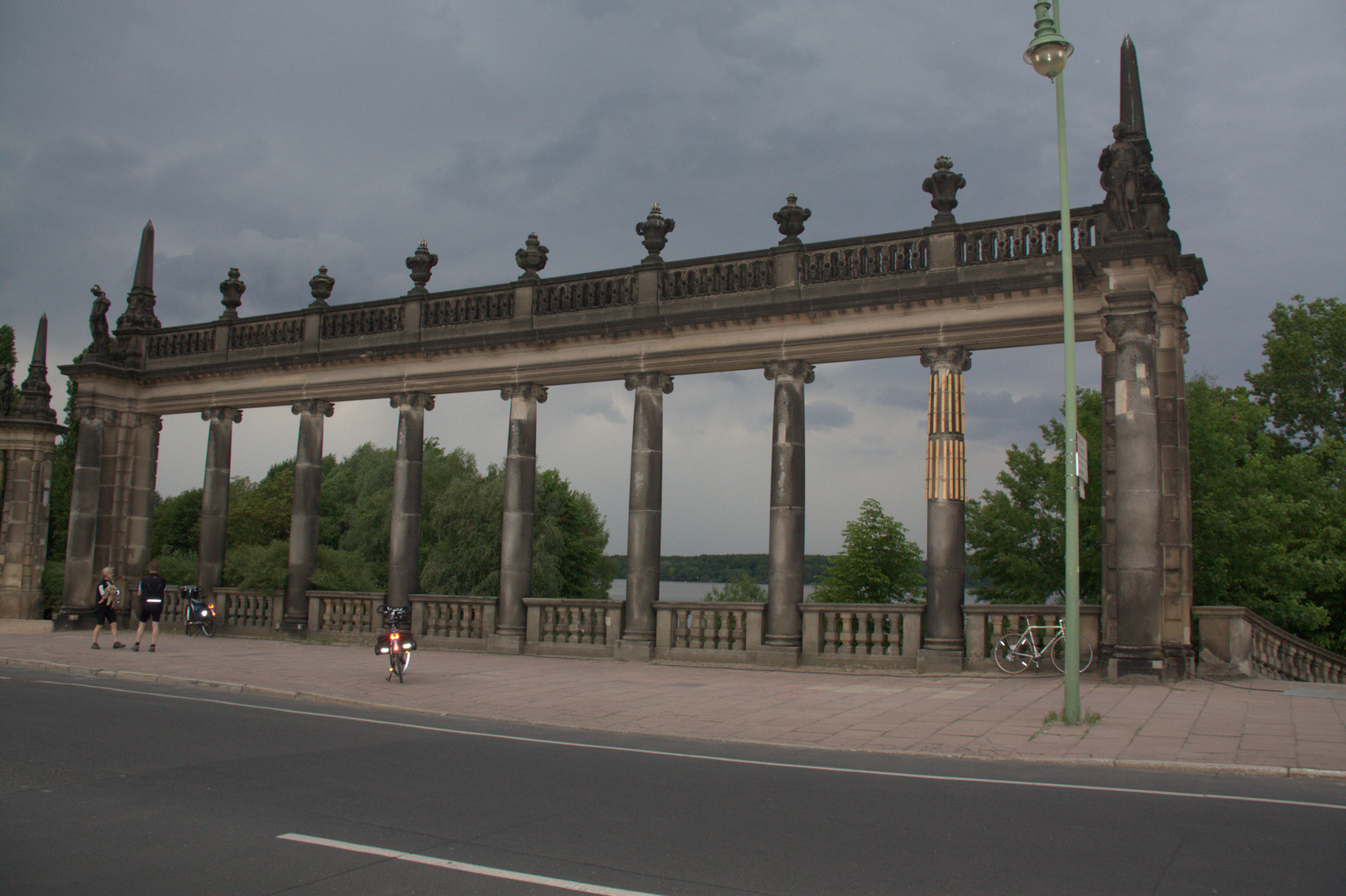 Teil der Glienicker Brücke in Potsdam