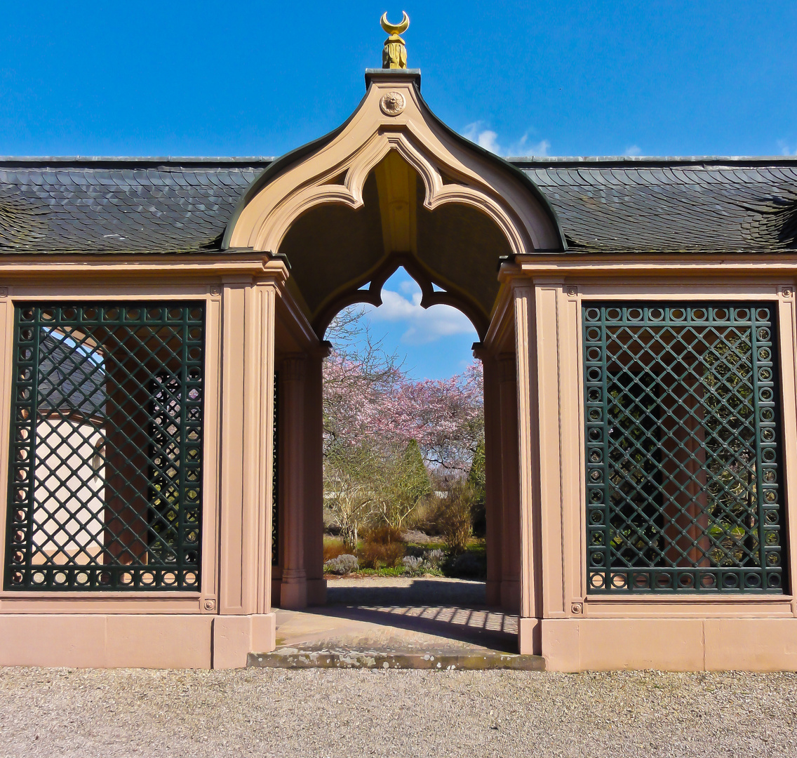 Teil der Moschee im Schwetzinger Schlossgarten