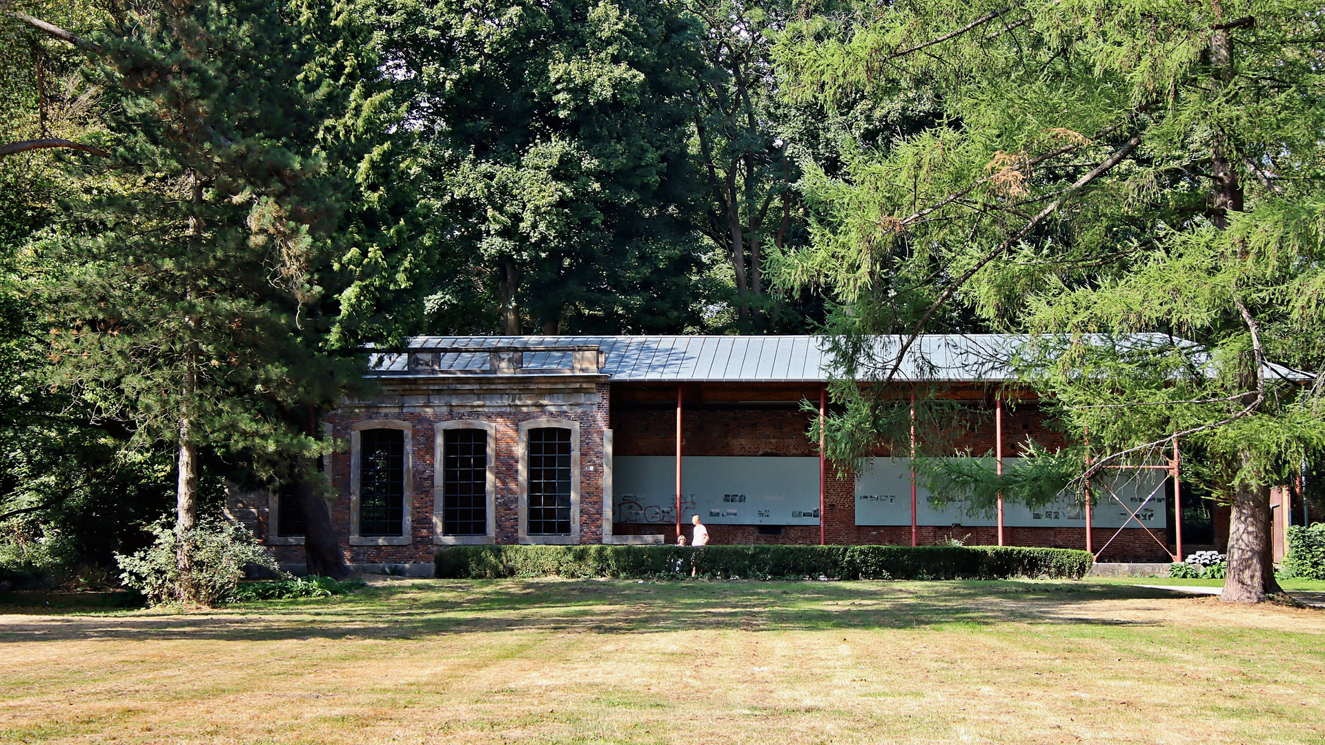 Teil der Orangerie-Ruine