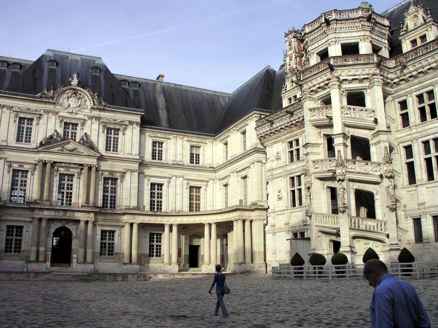 Teil des Innenhofs Schloss Blois