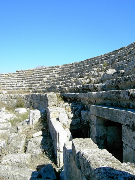 Teil einer römischen Arena in Perge