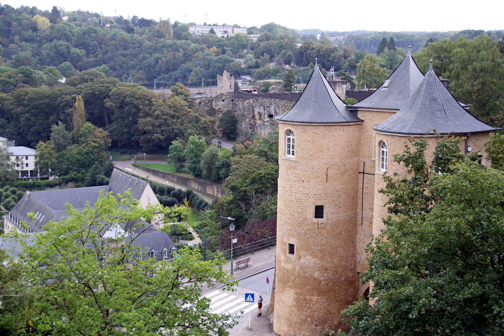 Teilansicht der Burg in Luxemburg Stadt