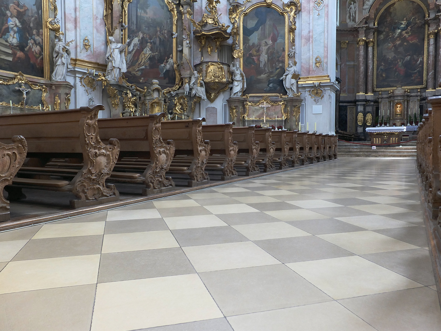 Teilansicht der Klosterkirche von Ettal