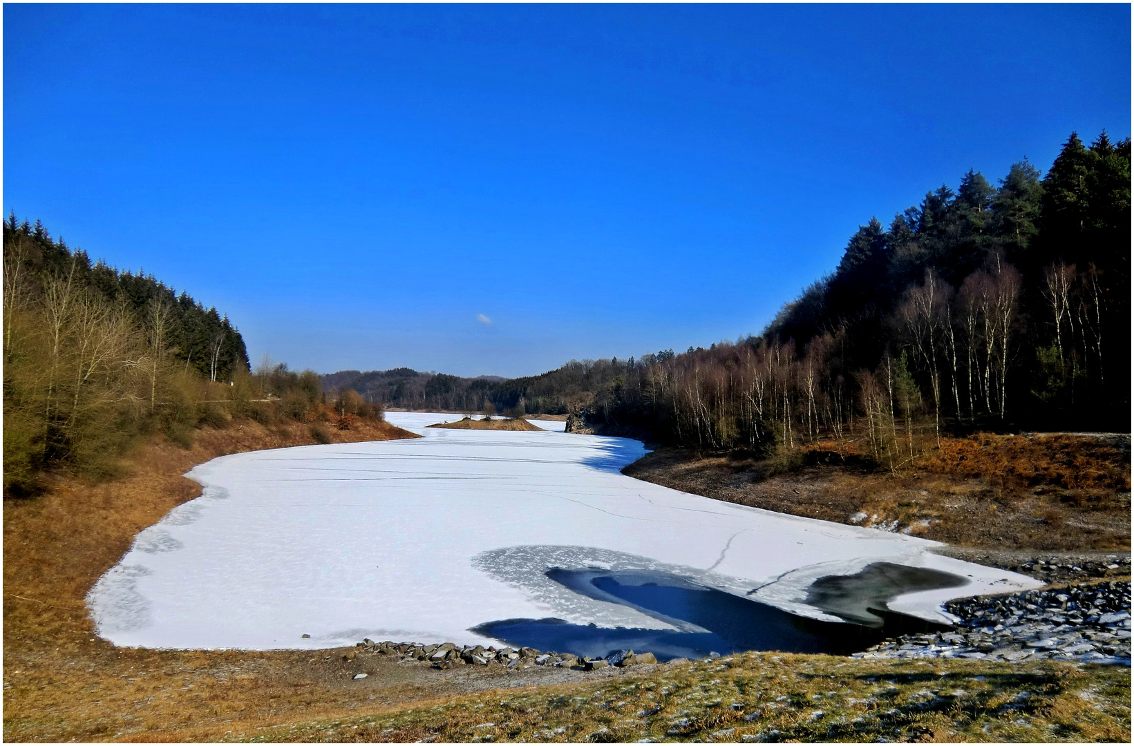 Teilansicht der Wuppertalsperre         - 1 -