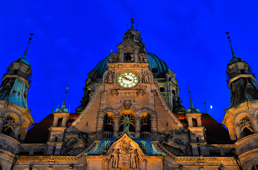 Teilansicht des Neuen Rathauses Hannover