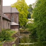 Teilansicht von Schloß Heltorf bei Düsseldorf-Angermund, Bild 2