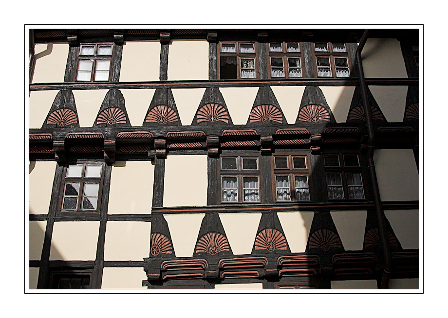 Teilausschnitt des Doppelhauses "Alter Klopstock" in Quedlinburg