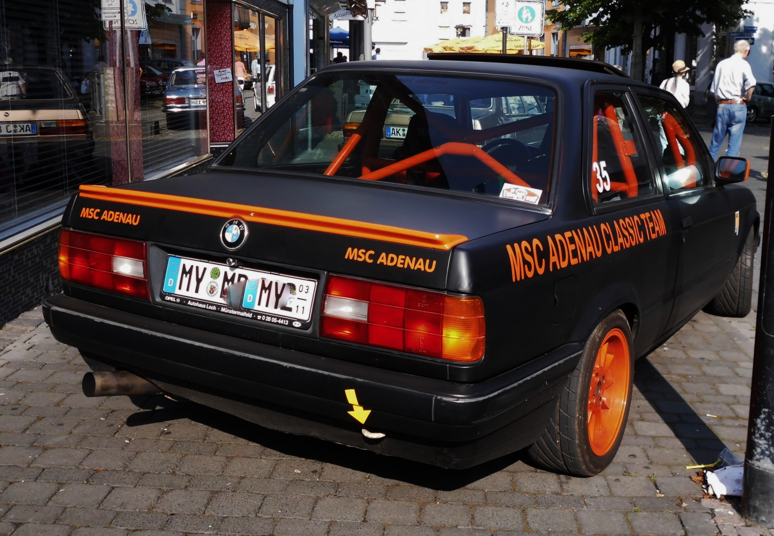 Teilnehmer der Barbarossa Classics Rallye Foto & Bild ...