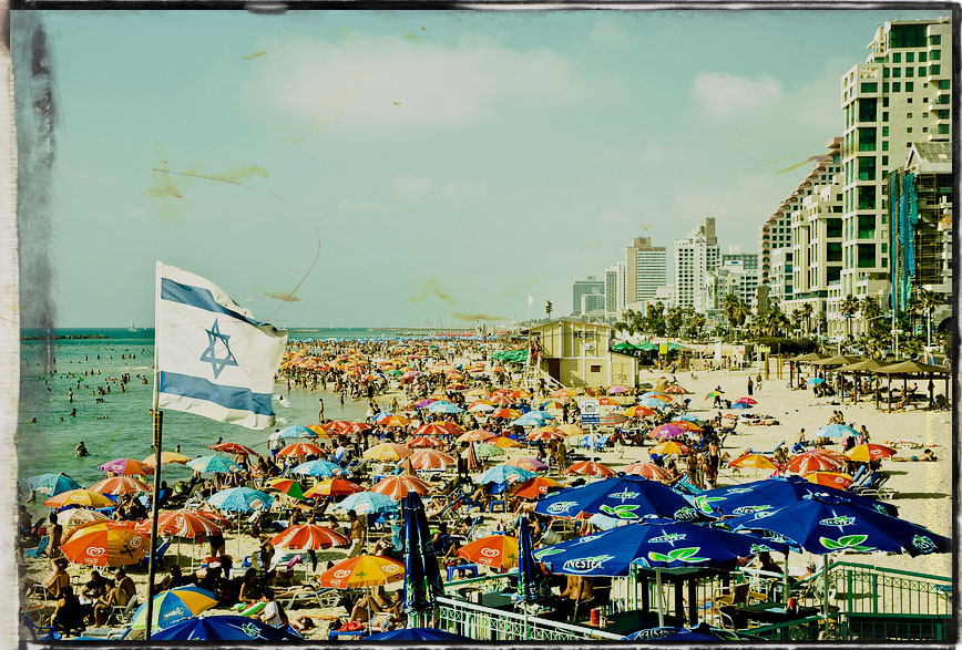 Tel Aviv - a million parasols