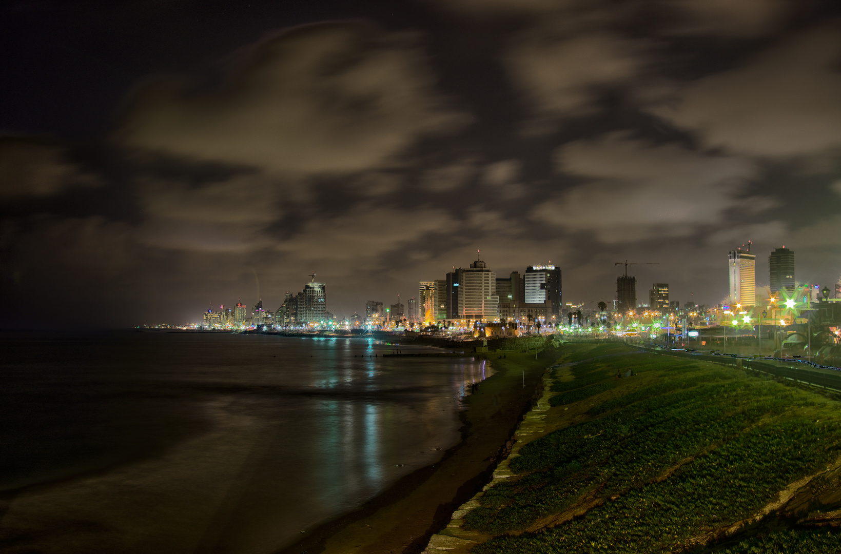 Tel Aviv HDR