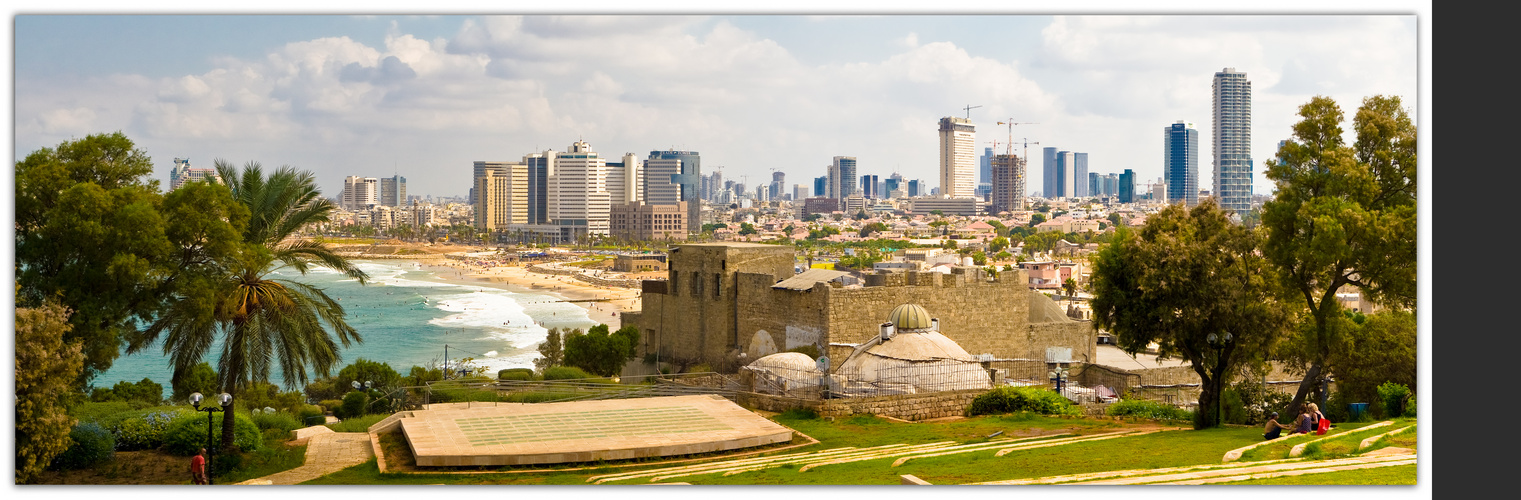 Tel Aviv Skyline