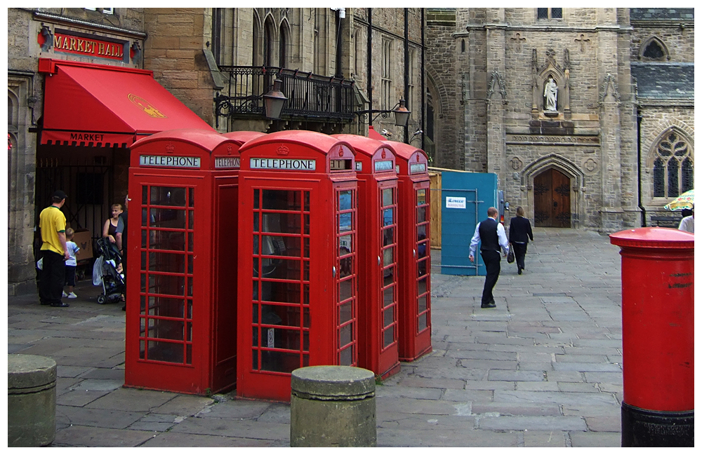 Telefonzellen, Burg und Kathedrale von Durham