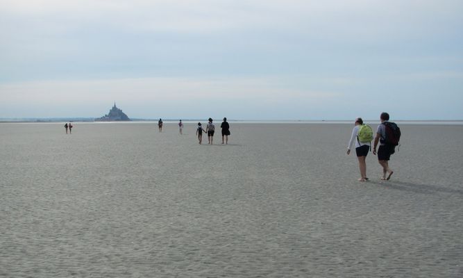 telle une pyramide en plein désert...
