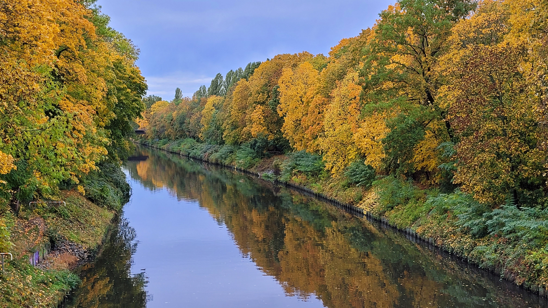 Teltowkanal im Herbst