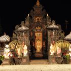 Tempel bei Nacht