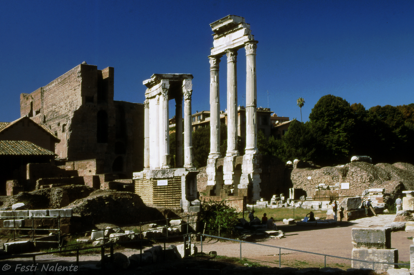 Tempel des Castor und Pollux (Tempio dei Dioscuri)