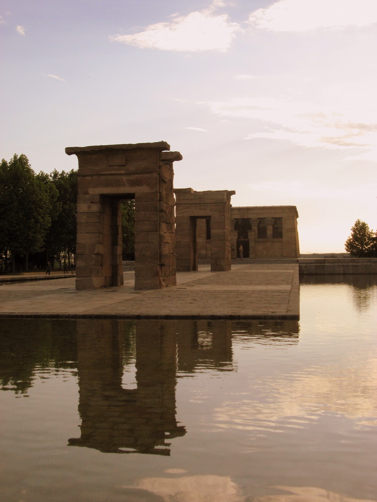 Tempel im Abendlicht