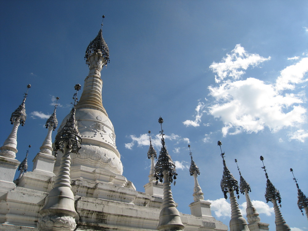 Tempel in Park in Kunming / Yunnan / China