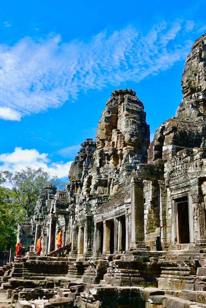 Tempel mit mönchen