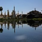 Tempel und Stupas