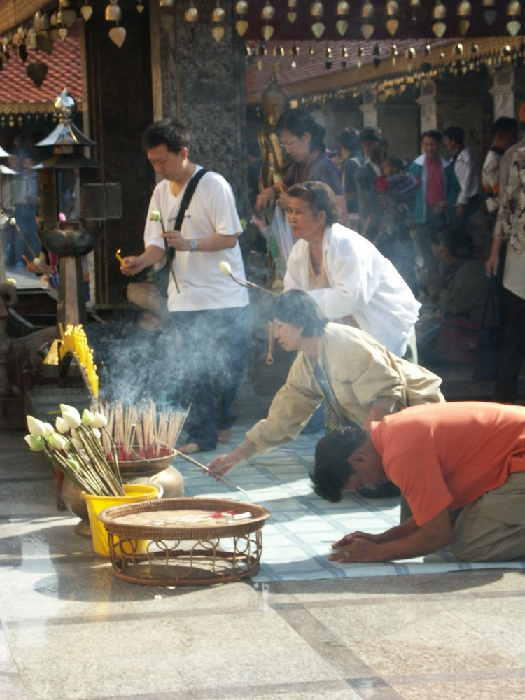 Tempelbesuch in Chiang Mai im Wat Phrathat