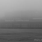 Tempelhof im Nebel