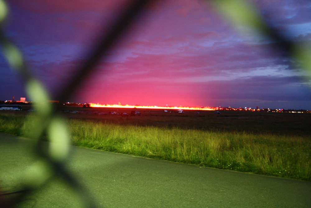 Tempelhof in Flammen