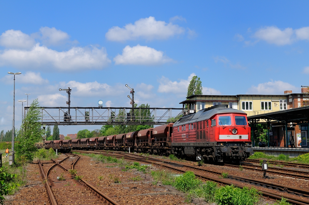 Tempelhof und seine Signalbrücke